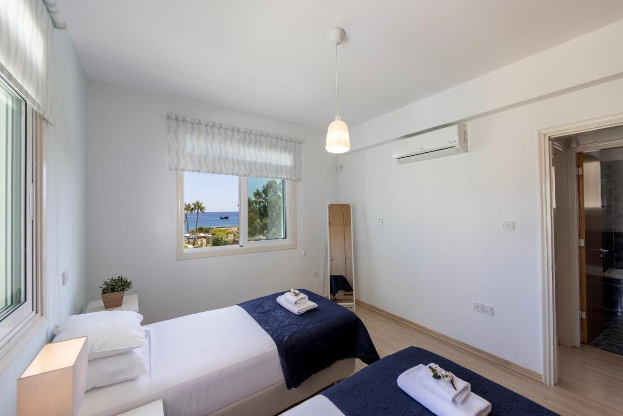 Protaras Sunrise Zen Seafront Villa Eksteriør billede