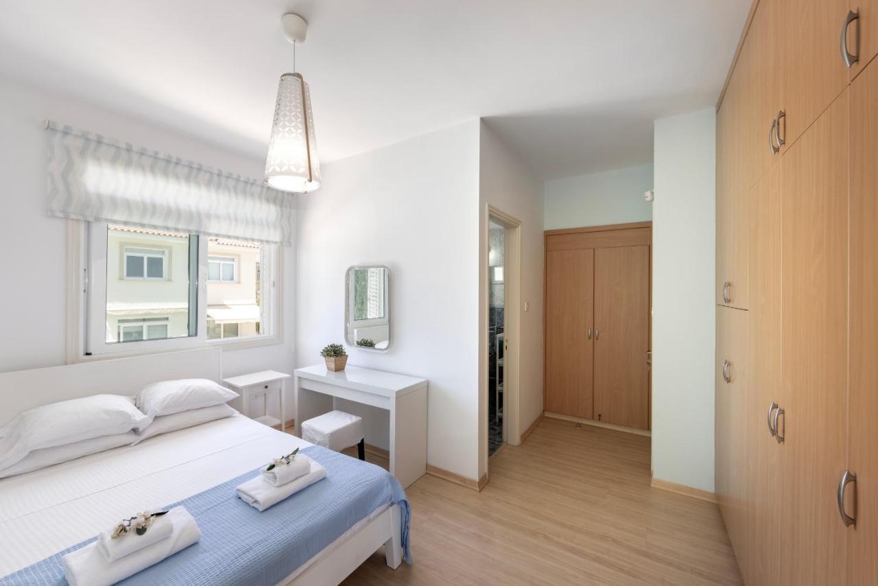 Protaras Sunrise Zen Seafront Villa Eksteriør billede