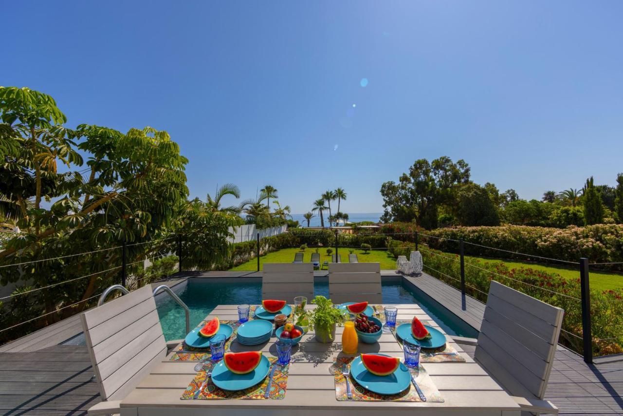 Protaras Sunrise Zen Seafront Villa Eksteriør billede