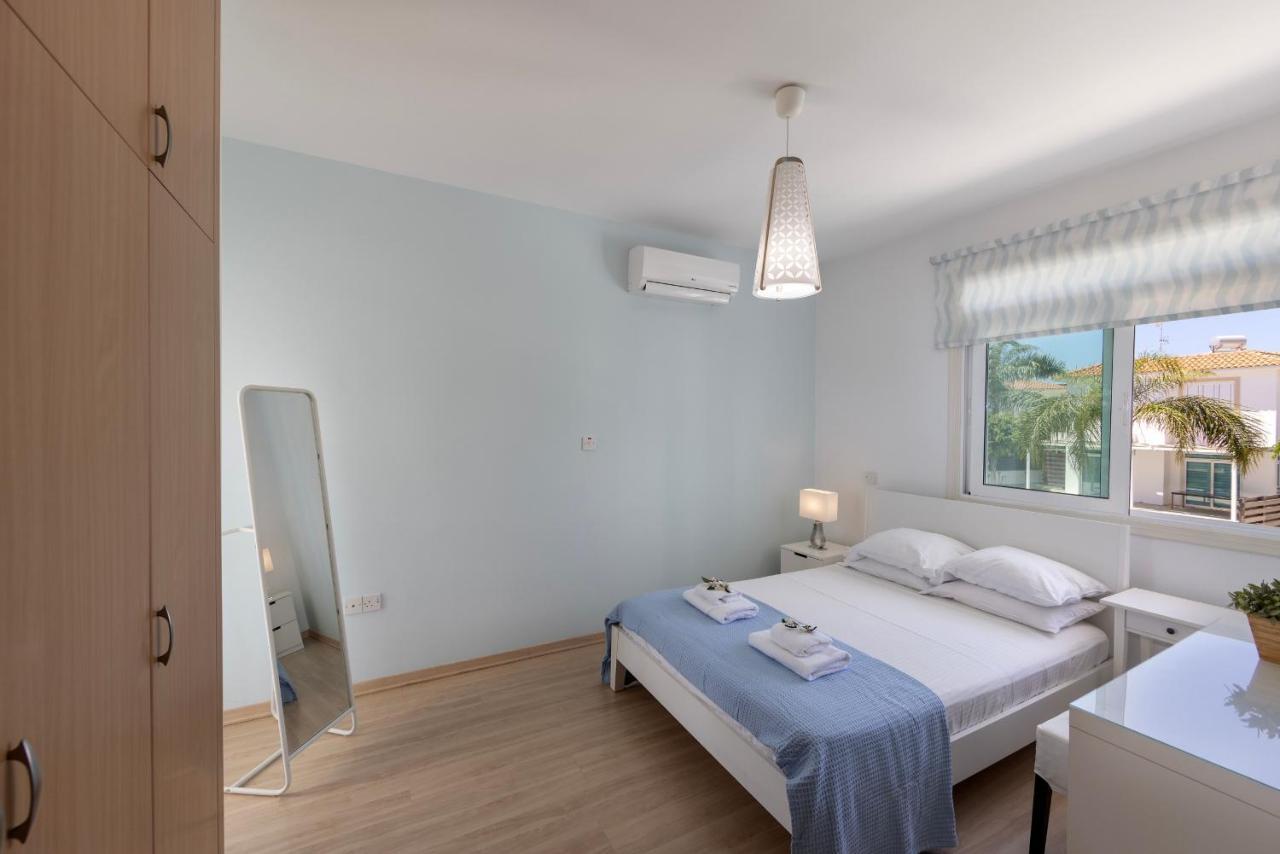 Protaras Sunrise Zen Seafront Villa Eksteriør billede
