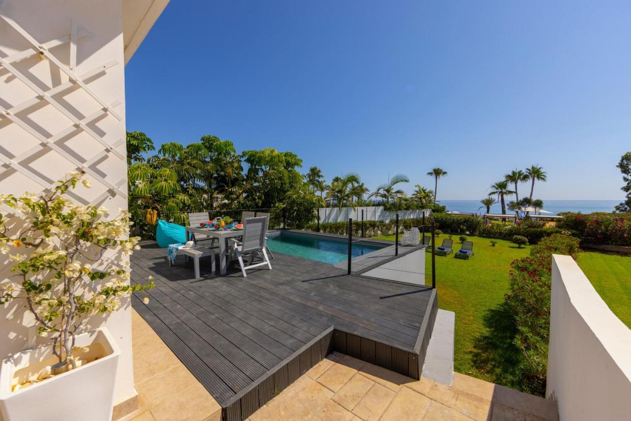 Protaras Sunrise Zen Seafront Villa Eksteriør billede