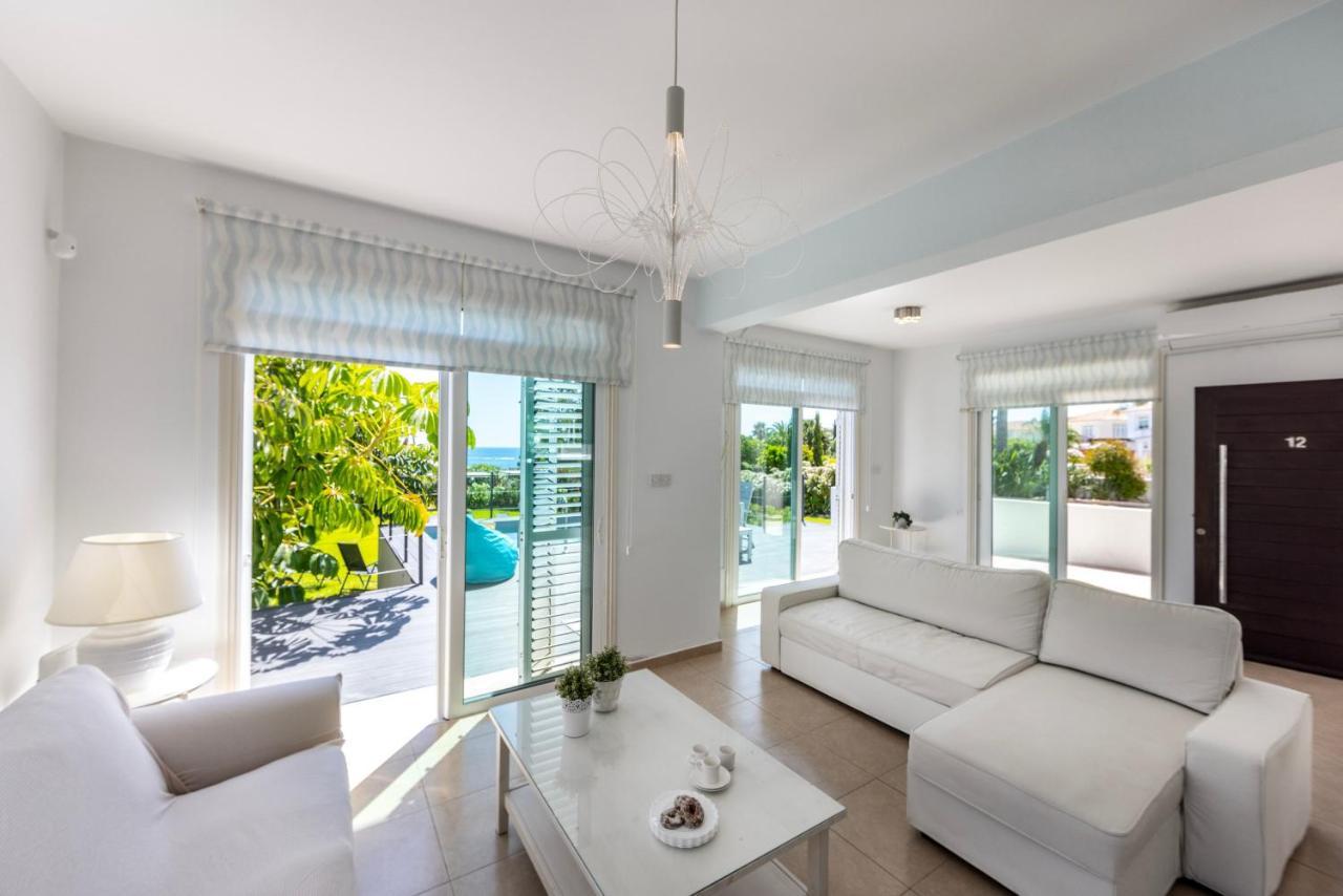 Protaras Sunrise Zen Seafront Villa Eksteriør billede